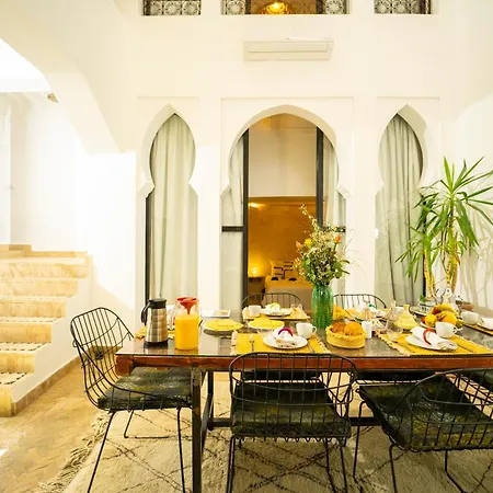 Riad Oscaroi-2